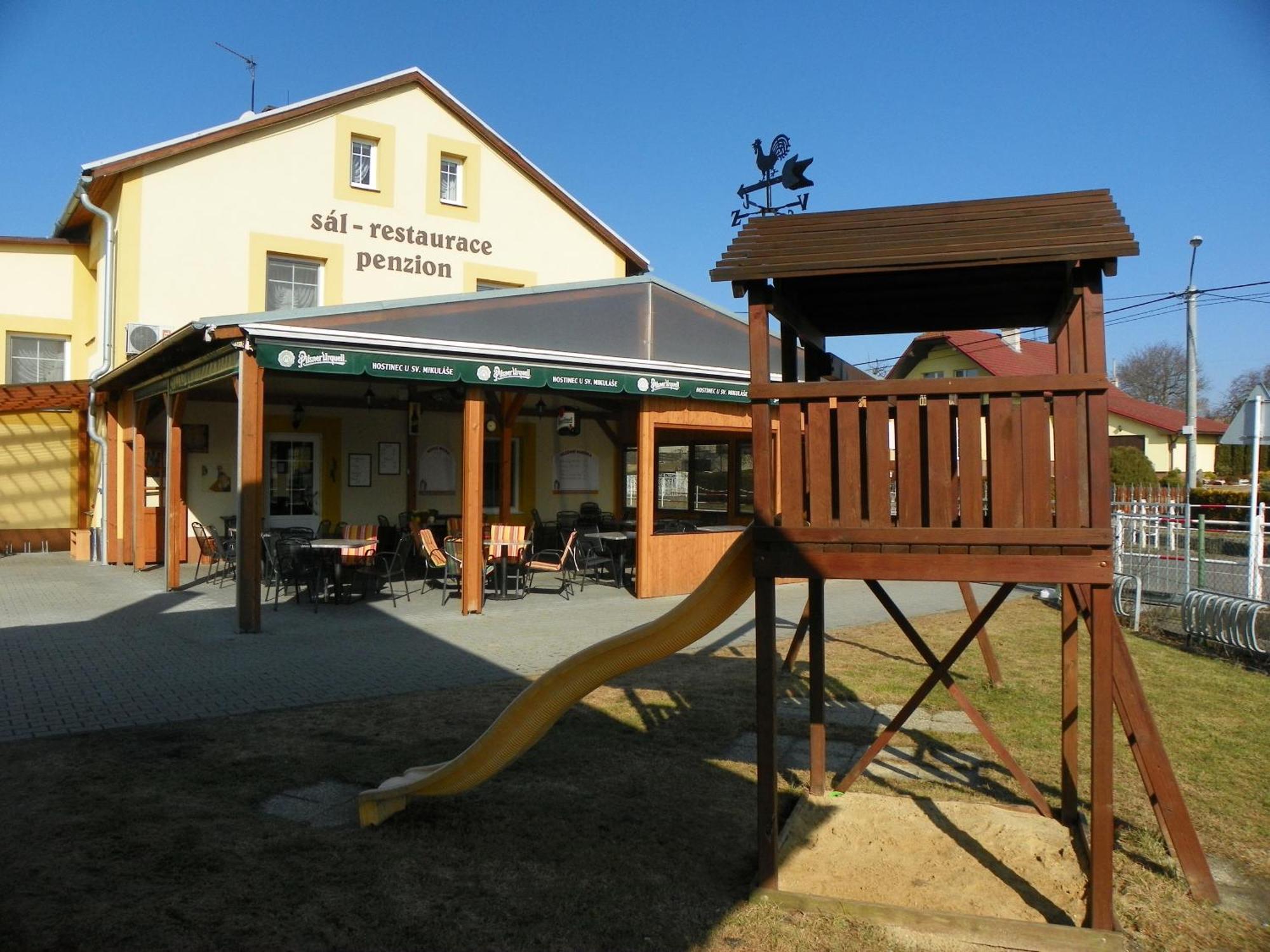 Hostinec A Penzion U Sv. Mikulase Hať 외부 사진